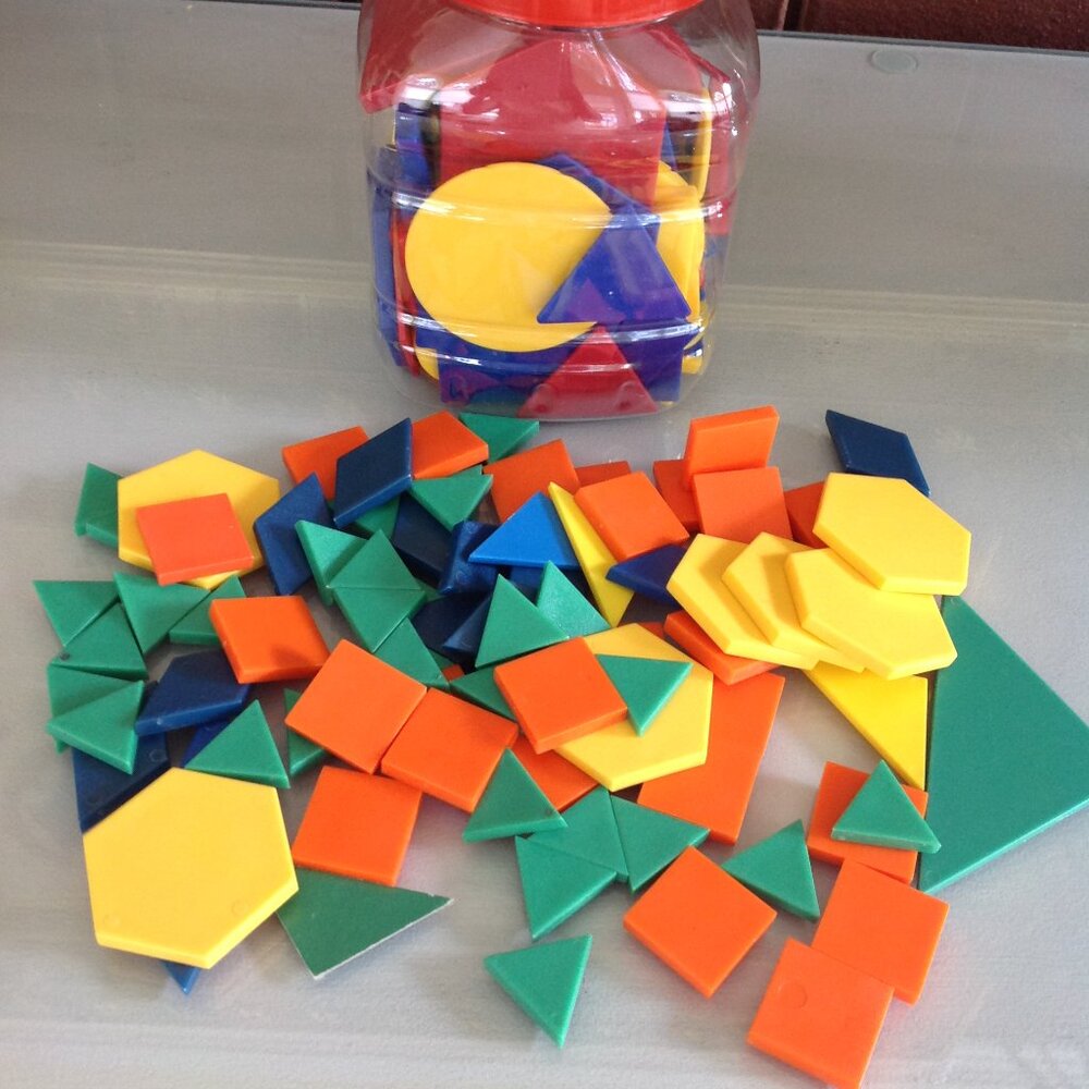 Multi Colored Geometric Shapes - Picture 2 of 3